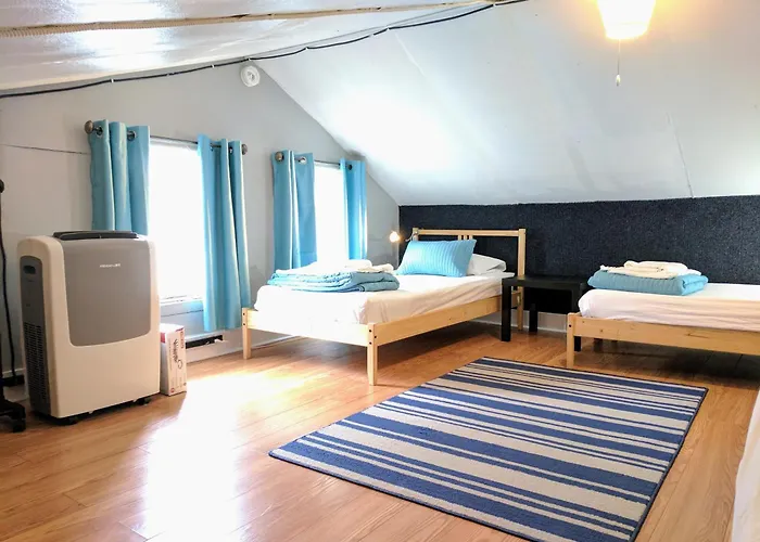 The Wayfaring Buckeye Guest house Columbus